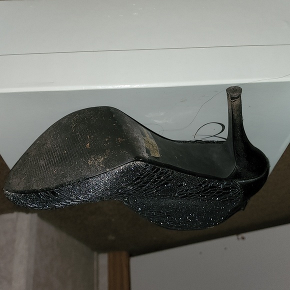EUC Black sparkling heels. Size 8.5. Worn twice has zip closure in the back. - Picture 3 of 3